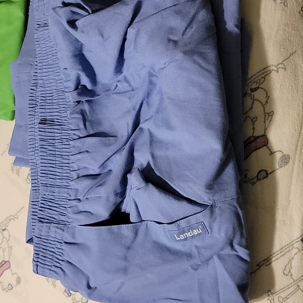 Scrubs